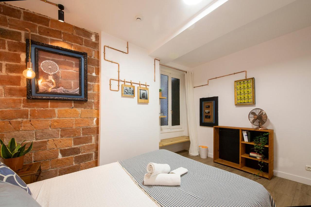 Off Beat Guesthouse - Self-Check-In - Sleep Conscious Сан-Себастьян Экстерьер фото