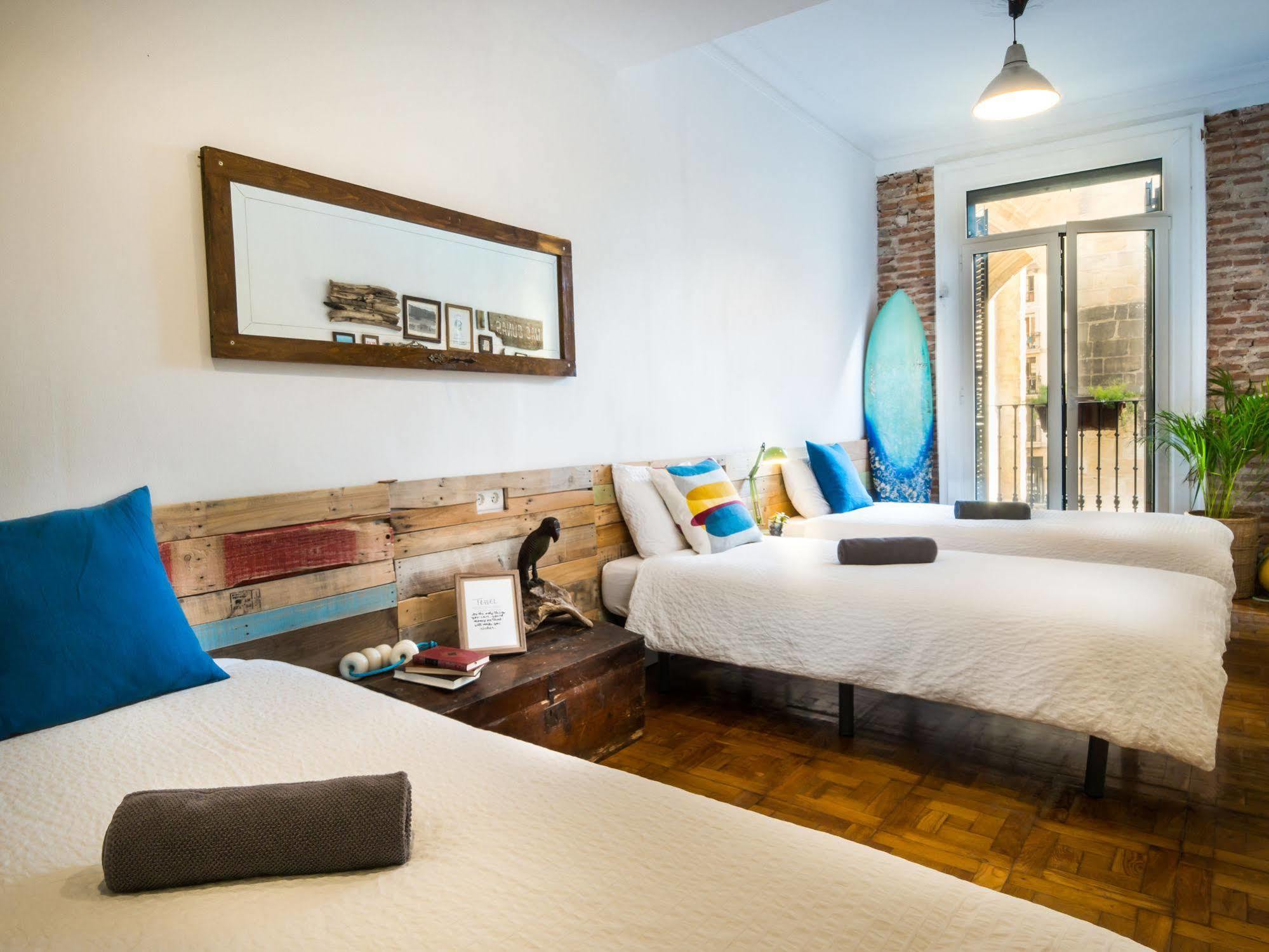 Off Beat Guesthouse - Self-Check-In - Sleep Conscious Сан-Себастьян Экстерьер фото
