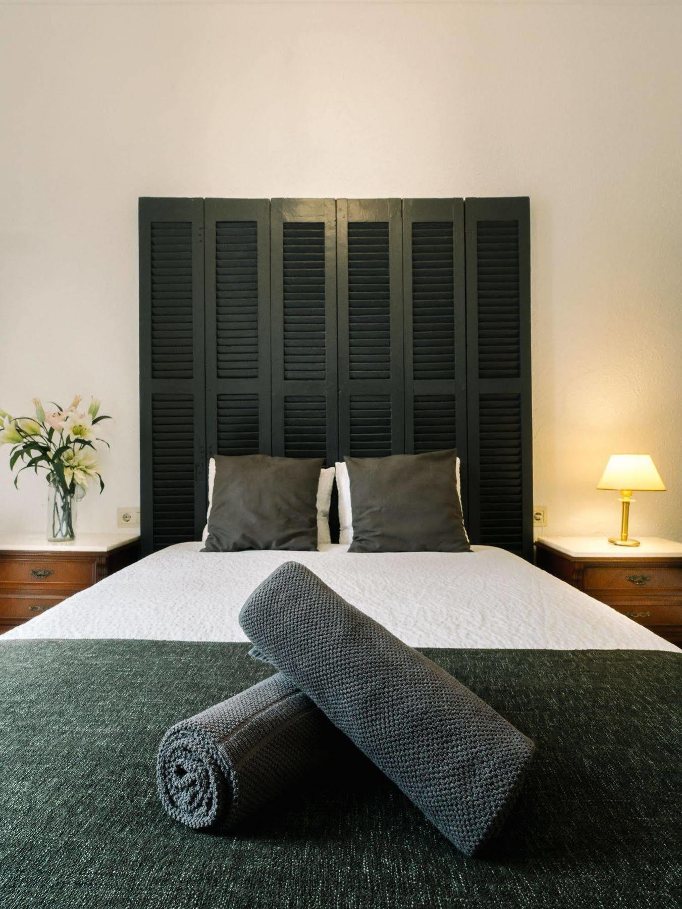 Off Beat Guesthouse - Self-Check-In - Sleep Conscious Сан-Себастьян Экстерьер фото